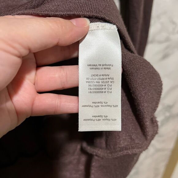 Aritzia Wilfred Free High Low Sweater - Picture 3 of 6